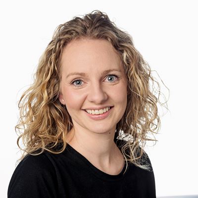 Katrin Árnadóttir Hansen - Deildartænastan